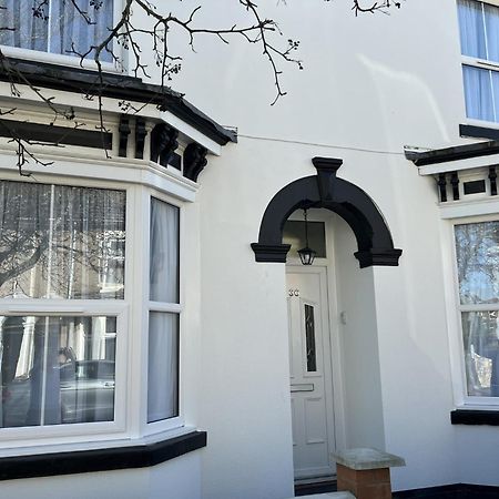 فندق Bourton House رُغْبي المظهر الخارجي الصورة